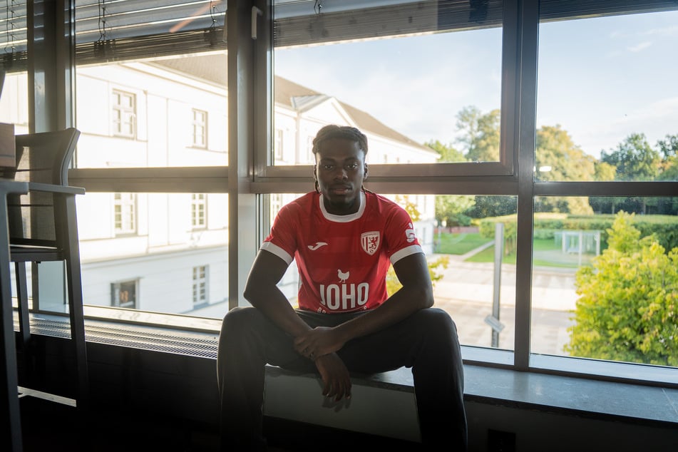 Das Sturmtalent ist nach turbulenten Jahren bei Bayern beim Greifswalder FC gelandet.