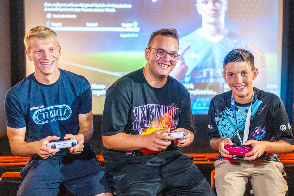 Am 18. Oktober ist es endlich soweit: Die Berufswelt geht wieder fließend in die Welt des Gamings über.