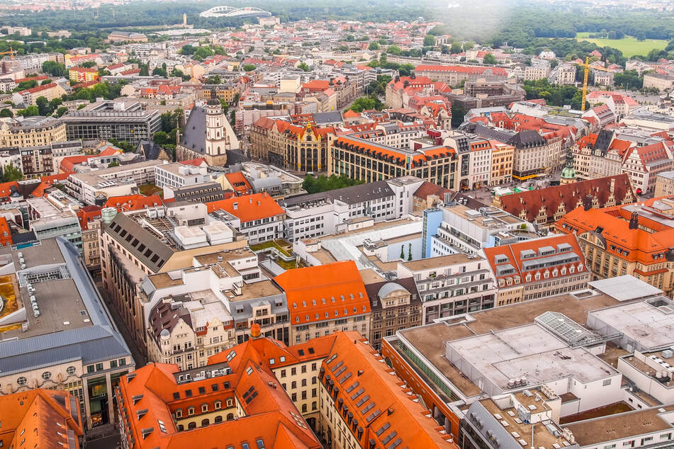 Die Lage auf Leipzigs Wohnungsmarkt wird immer dramatischer. Allein zwischen 2022 und 2025 sollen die Preise für Neuvermietungen um 25 Prozent gestiegen sein.