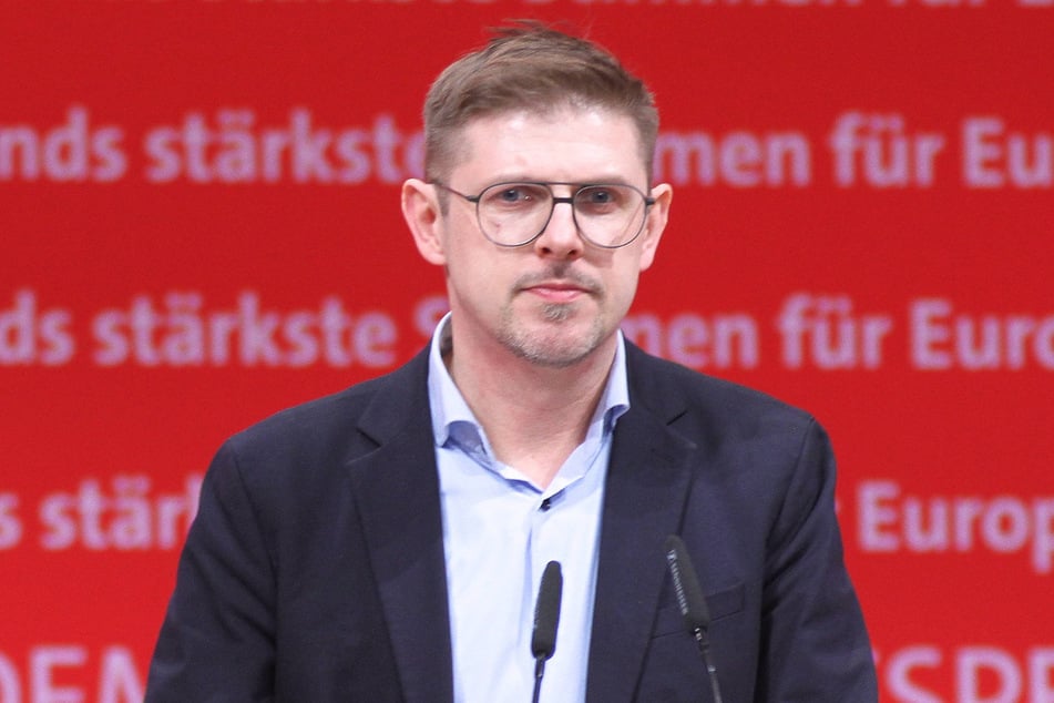 Der Europaabgeordnete Matthias Ecke (42, SPD) fordert aktive Industriepolitik zum Erhalt von Arbeitsplätzen.