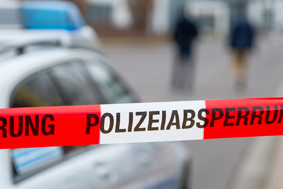 Drama in Bayern: Zwei Tote bei Zusammenstoß mit Zug