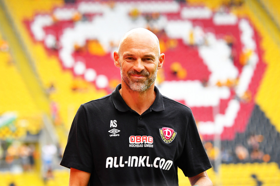 Ein durch und durch sympathischer Typ: Alexander Schmidt (52) hat es geschafft, seine positive Energie auf die Mannschaft zu übertragen.