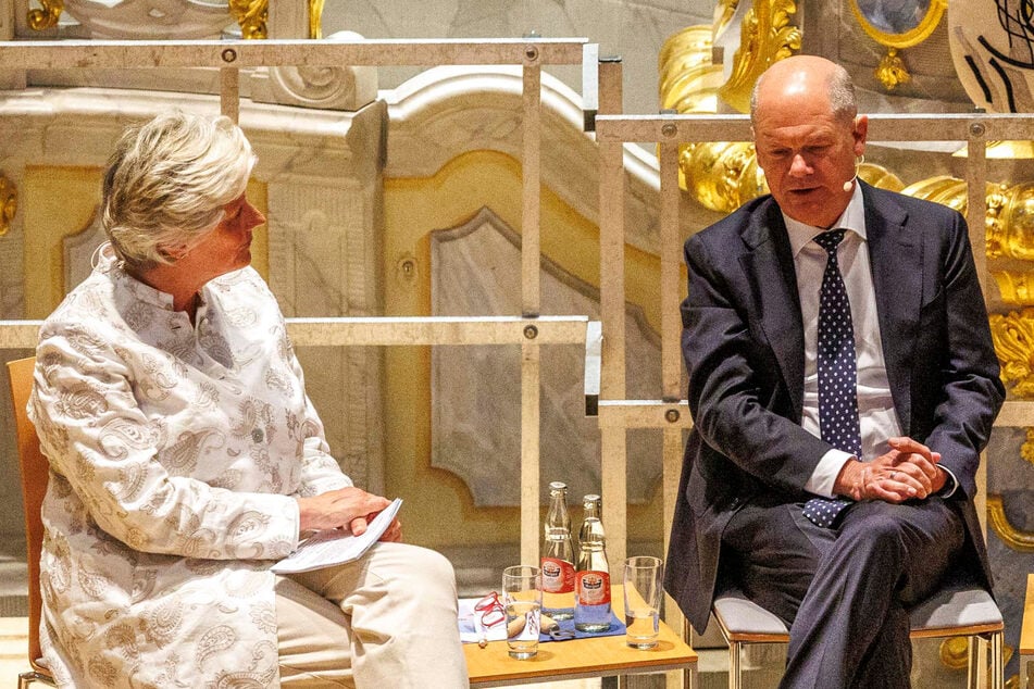 Dresden: Altkanzler Scholz in der Frauenkirche: Das hat er in Dresden zu sagen