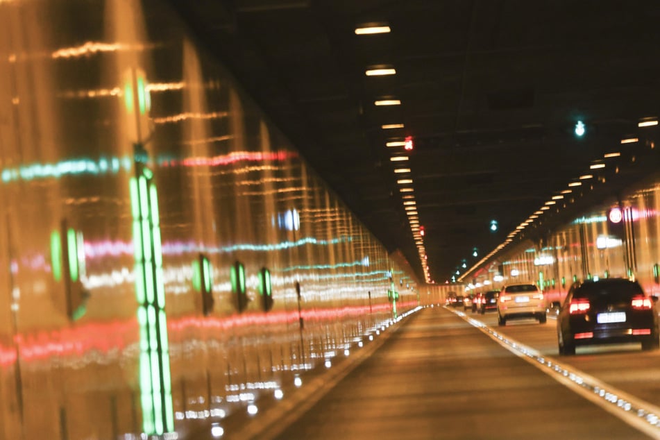 Elbtunnel und A7 nach mehrtägiger Sperrung wieder freigegeben