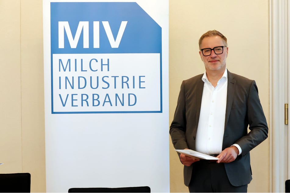 Der Vorsitzende des MIV, Detlef Latka (59), nennt 2026 ein durchwachsenes Milchjahr.