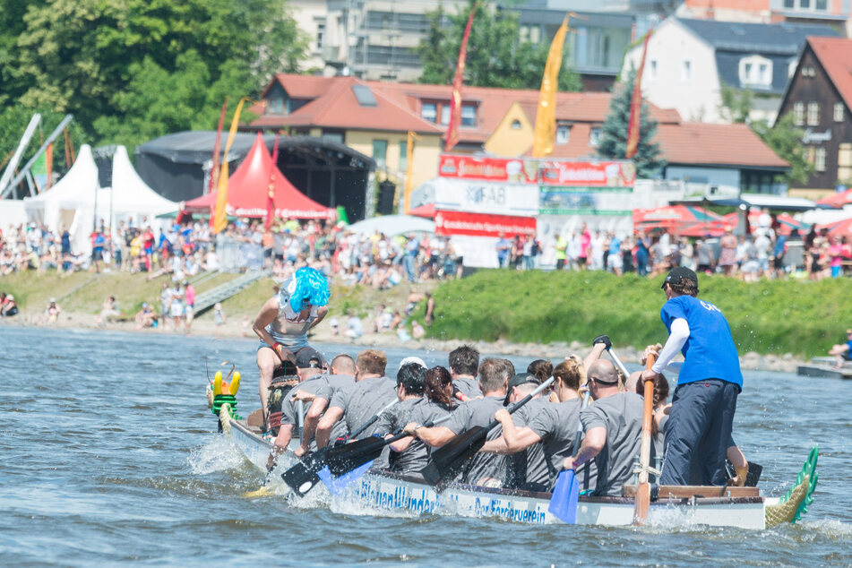 Im Sommer ist die klassische Startzeit für Drachenboot-Paddler. 2020 geht's auch im Winter ins Wasser.
