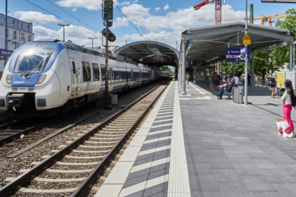 Gegen den Bonner Hauptbahnhof gab es im Januar 2020 Bombendrohungen. (Archivfoto)