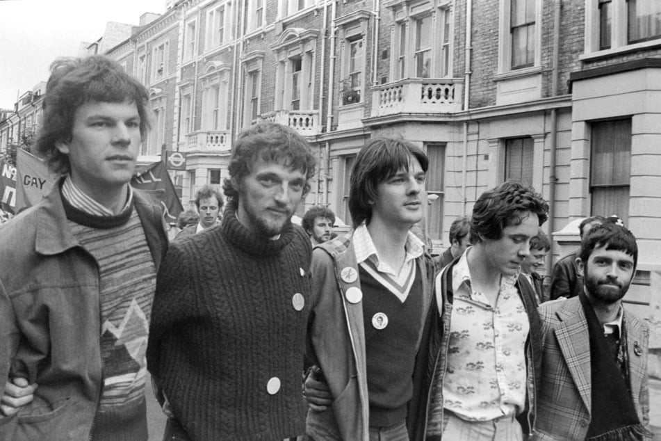 Heute vor 54 Jahren fand die erste Schwulen-Demo statt - konservativer und viel kleiner als der CSD. (Symbolbild)