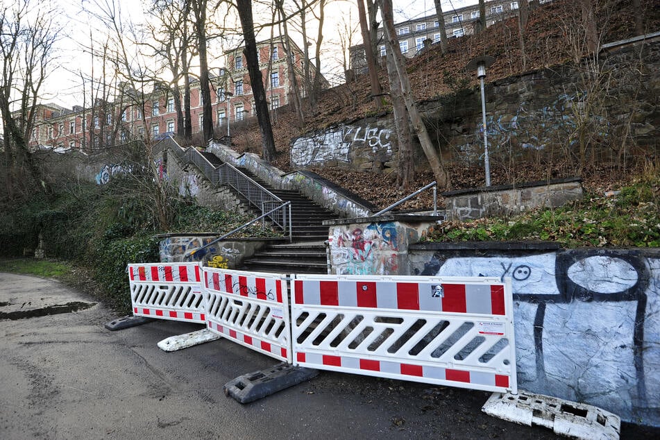 Durch die Sperrung der Gerichtstreppe entsteht ein Umweg von fast 15 Minuten.