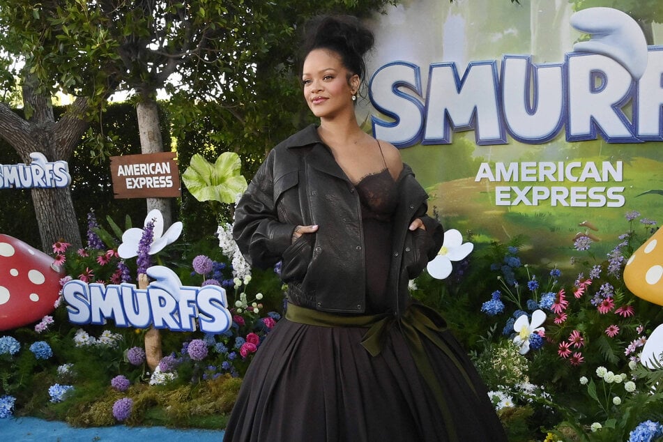 Rihanna upped her street style with a dreamy maternity look ahead of the arrival of her third baby.