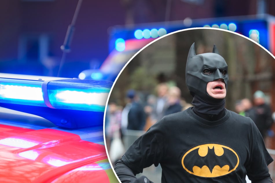 Köln: Karneval endet im OP: Batman frontal von Taxi erfasst
