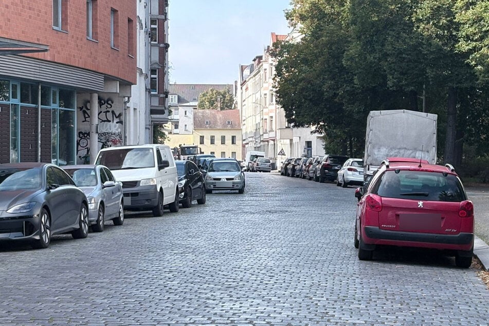 Auf der Sommerfelder Straße ist es am Mittwoch zu einem Unfall zwischen einem Radfahrer (38) und einem Audi gekommen.