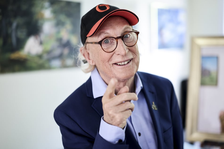Komiker Otto Waalkes (77) wird mit dem Deutschen Fernsehpreis für sein Lebenswerk ausgezeichnet.