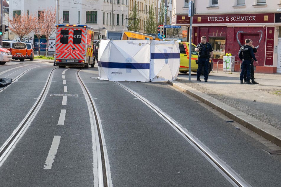 Junge (9) in Leipzig von Tram erfasst: Polizei sucht wichtigen Einkaufswagen-Zeugen
