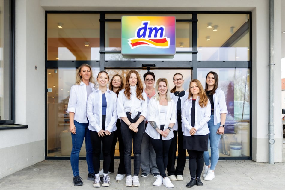 Im neuen dm in Döbeln freut sich das Team schon auf Euren ersten Besuch.