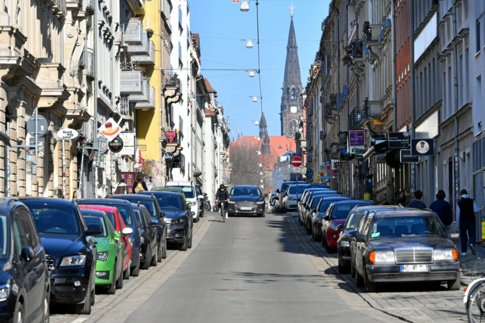 Freiraum statt Blech: Im Mai werden große Teile der Neustadt eine Woche lang autofrei.