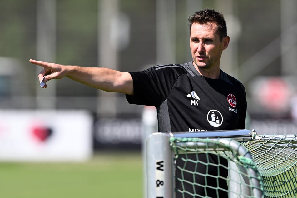 Unter Nürnbergs neuem Cheftrainer Miroslav Klose (46) sind Kanias Einsatzchancen gering.