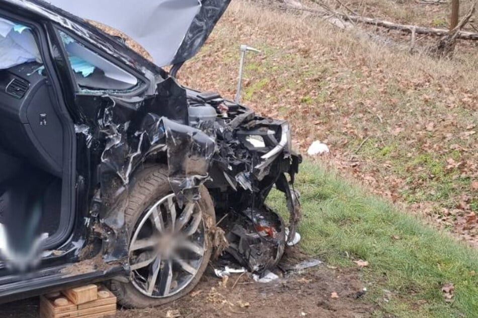 Der Schaden am Auto ist enorm.