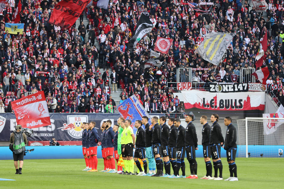 Pünktlich zum Anpfiff zeigte sich die Sonne im Leipziger Rund. Die Stimmung und Vorfreude auf die Europa-League-Partie war groß.