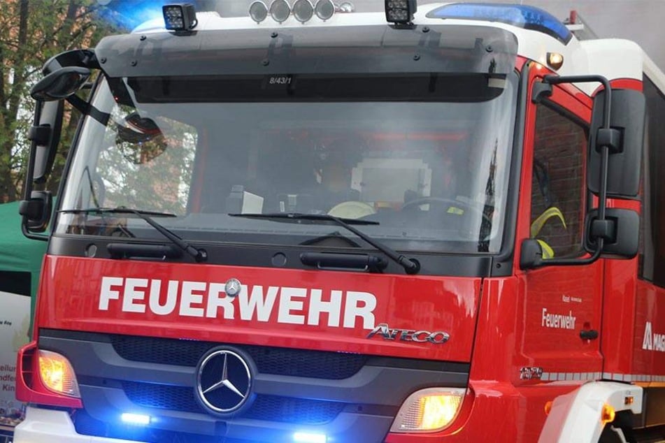 Am Ende musste die Feuerwehr denn Mann retten (Symbolbild).
