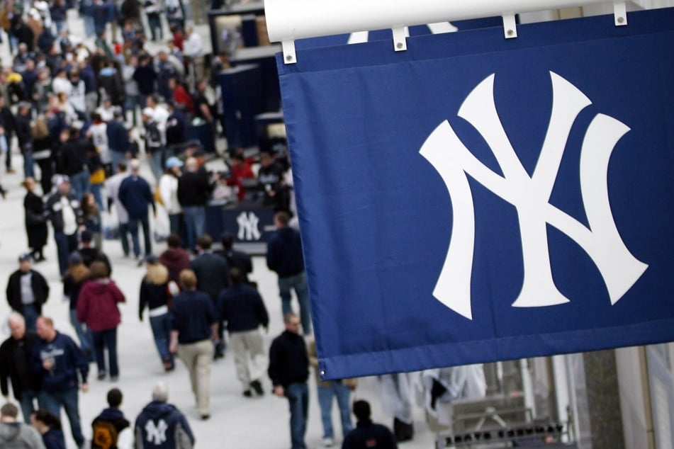 MLB: Blockbuster baseball trades bolster the Yankees’ offensive firepower
