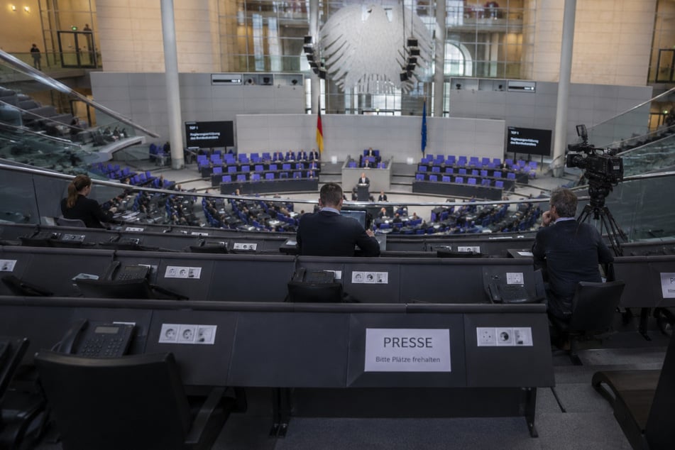 Frontalangriff auf Journalisten: Macht Politik unsere Behörden zur Black Box?