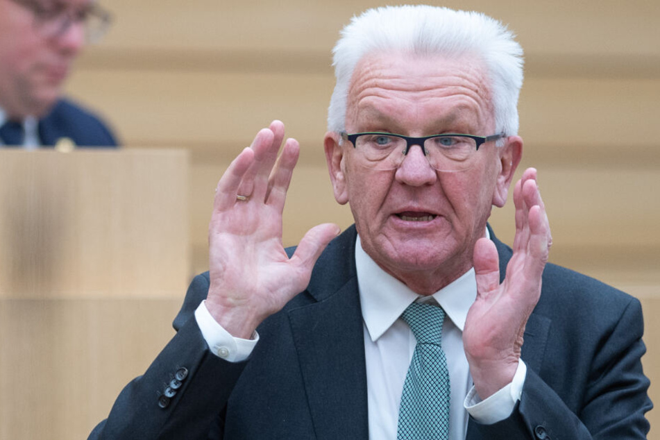 Die grün-schwarze Landesregierung um Ministerpräsident Winfried Kretschmann (Grüne, Foto) will bei den Haushaltsberatungen mehr in die Bildung investieren.