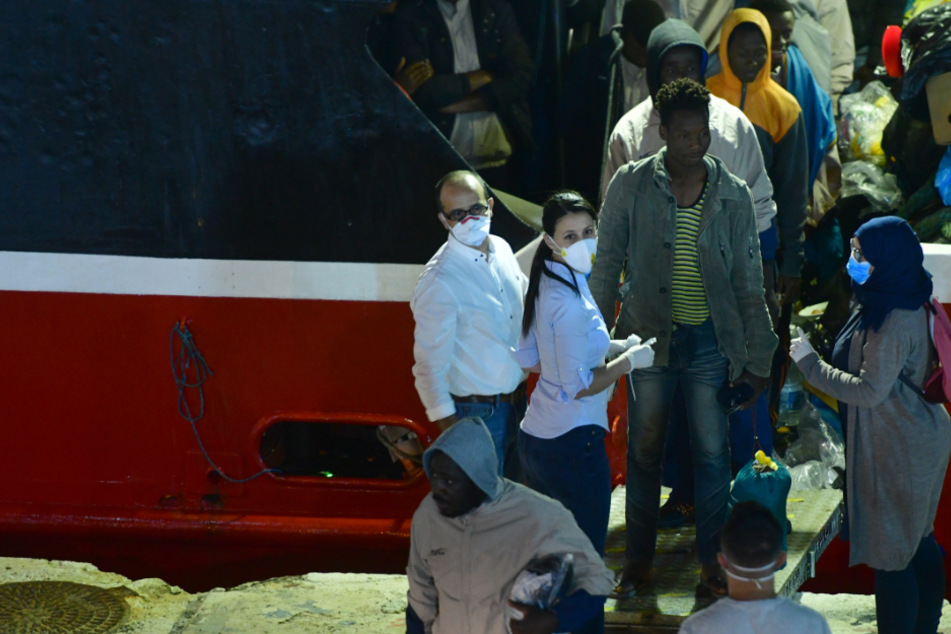 Migranten saßen auf Quarantäne-Schiffen fest: Nun hat Malta gehandelt