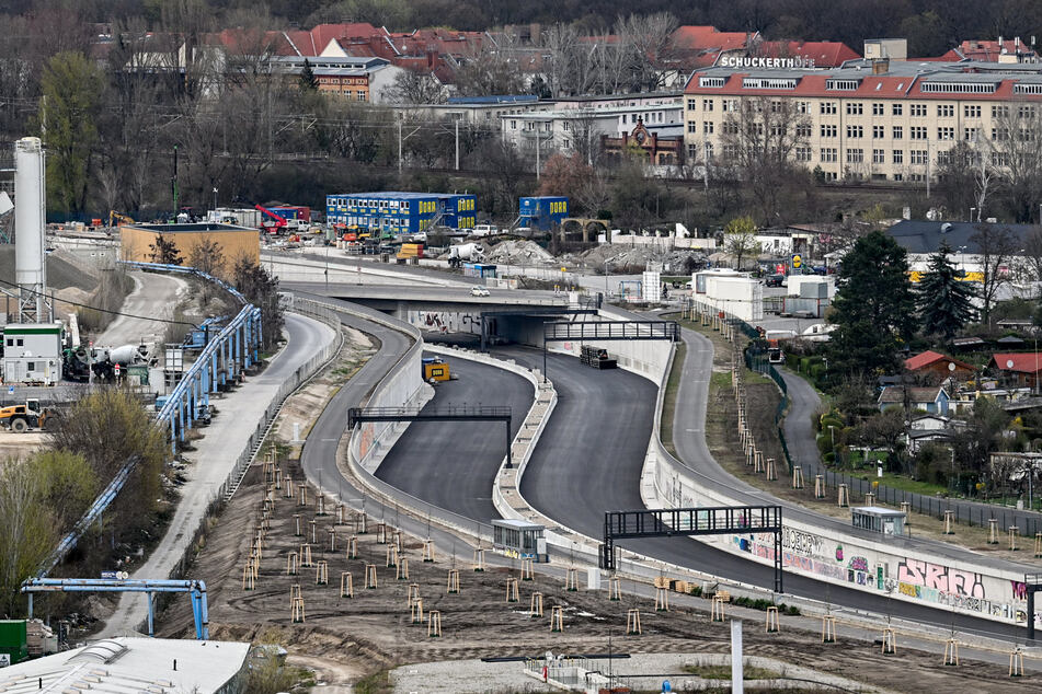Der Weiterbau der Berliner Stadtautobahn in Treptow ist umstritten.
