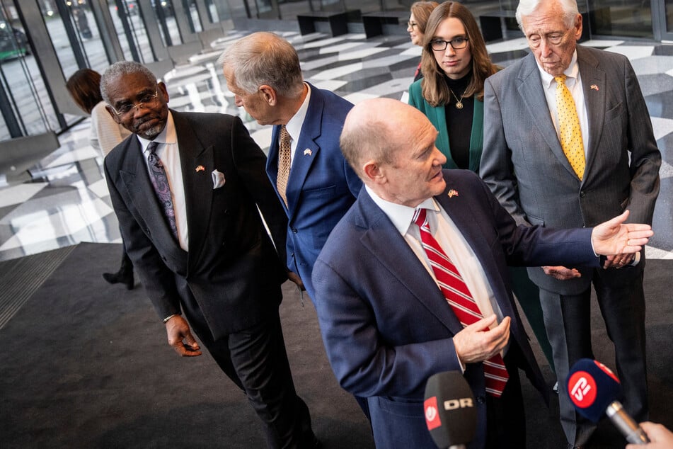 Bipartisan US delegation defies Trump with striking show of support for Denmark and Greenland