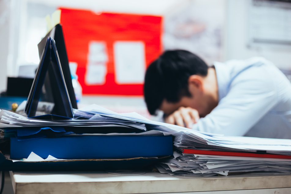 Home-Office und die damit verbundene Isolation ist für viele Menschen eine große Herausforderung. (Symbolbild)