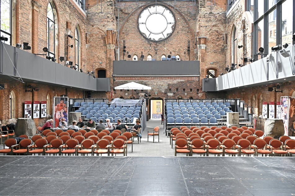 Die Kulisse der TheaterRuine verspricht einen tollen Tag in der Neustadt. (Archivbild)