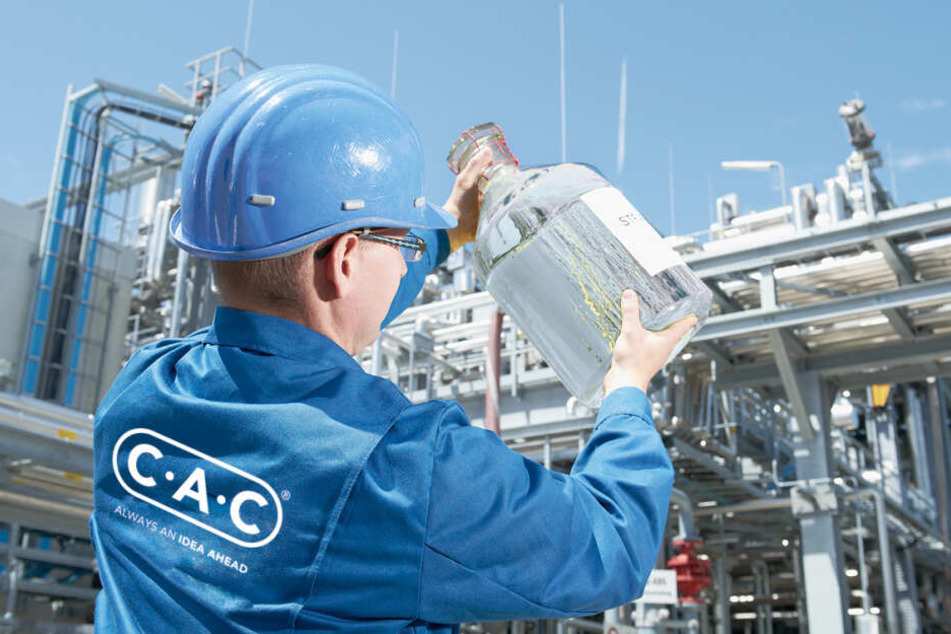 Die Firma Chemieanlagenbau Chemnitz (CAC) hat einen Prozess zur Erzeugung von CO2-freien Kraftstoff mitentwickelt.