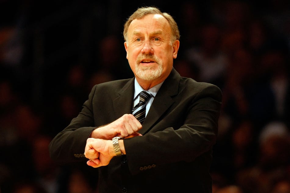 Houston Rockets head coach Rick Adelman gestures to a referee during the second half against the Los Angeles Lakers at Staples Center on April 3, 2009.