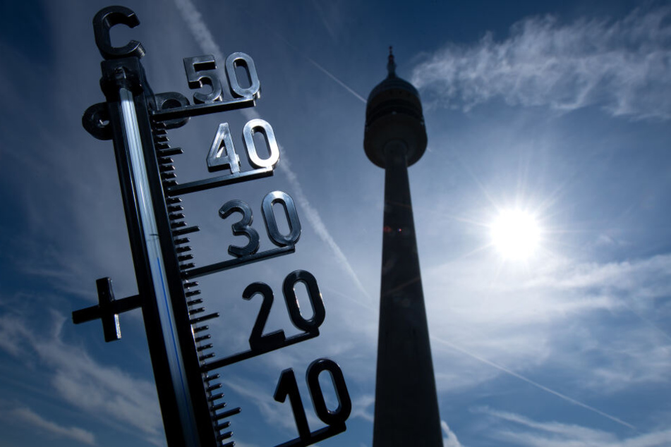 Die Temperaturen klettern teilweise in den zweistelligen Bereich. (Symbolbild)