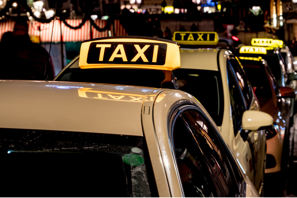 Ein Skoda war in Peine in ein Taxi gerauscht, da der Autofahrer alkoholisiert war. (Symbolbild)
