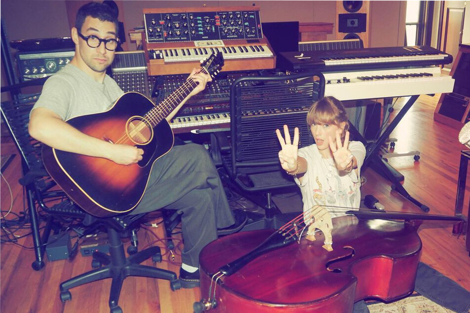 Taylor Swift posted a photo of herself on her 33rd birthday in the music studio with Jack Antonoff.