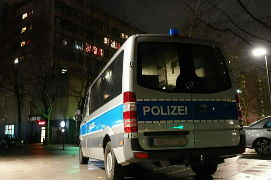 Mitten in einem Wohngebiet wurde mindestens vier Mal geschossen. (Symbolbild)
