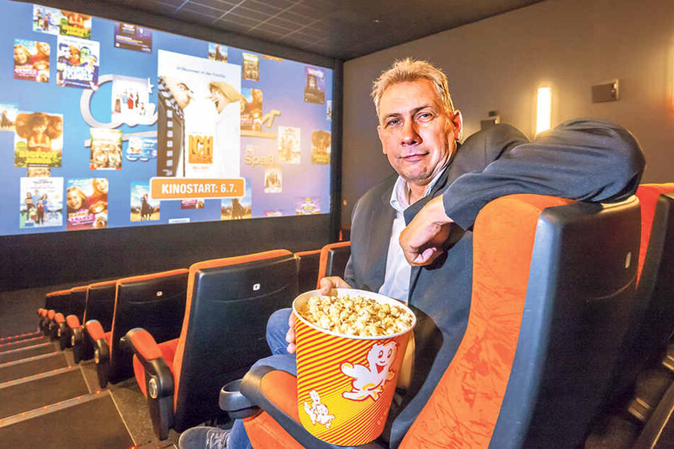 Bernd Karnatz (57)
bittet ins CineStar.
Kinobesuche sind in
unserer Stadt vergleichsweise
preiswert.