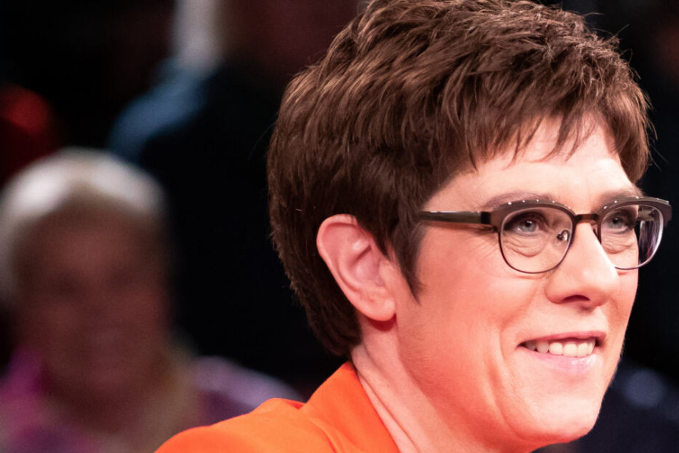 Schlagabtausch am politischen Aschermittwoch mit AKK