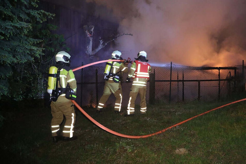 Die Kameraden konnten das Feuer löschen.