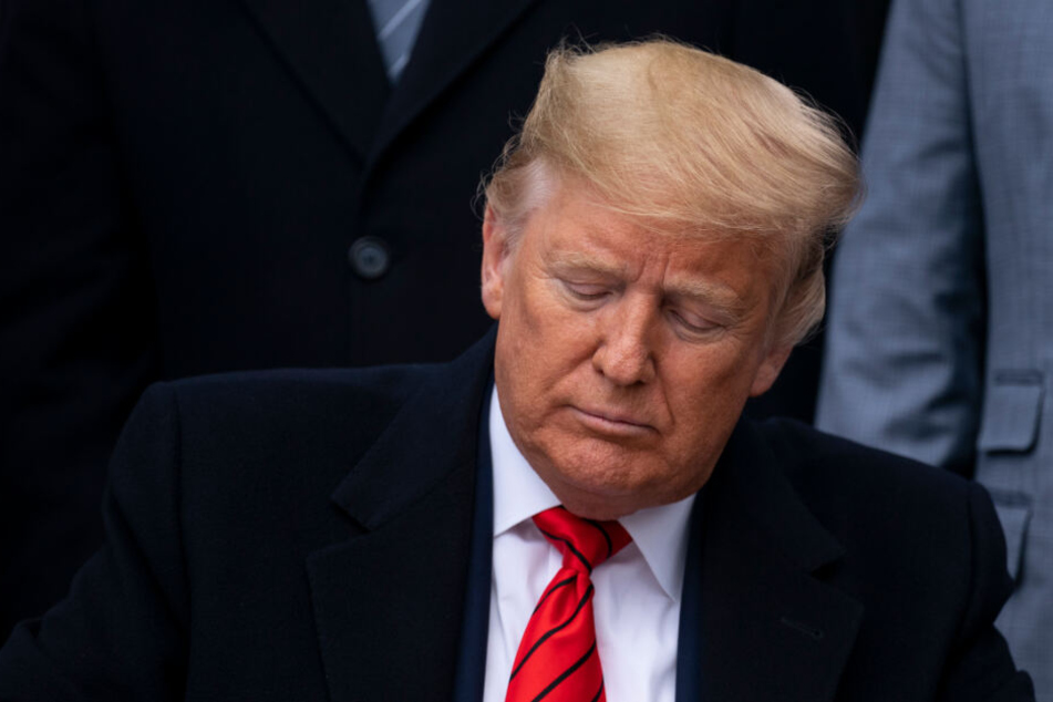 Donald Trump sauer: Darum fließt immer mehr Geld aus den USA ab