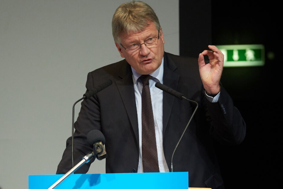Volles Programm für AfD-Parteichef Meuthen (58). Hier spricht er auf dem Parteitag in Rheinland-Pfalz.