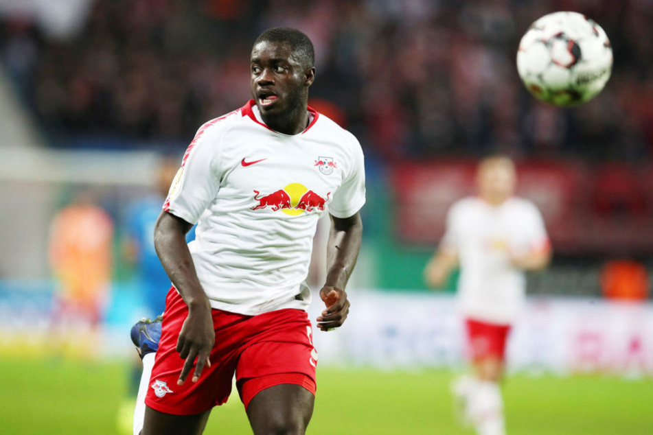RB Leipzigs Innenverteidiger Dayot Upamecano (20) soll auf der Wunschliste stehen, ebenso wie...