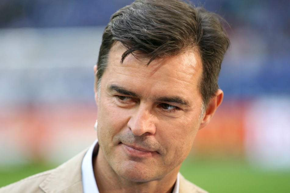 Der ehemalige Nationalspieler und VfB-Legende Thomas Berthold (54) strebt den Posten eines starken Aufsichtsratchefs beim VfB Stuttgart an.