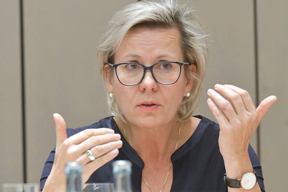 Sozialministerin Barbara Klepsch (53, CDU) kann nicht viel tun.
