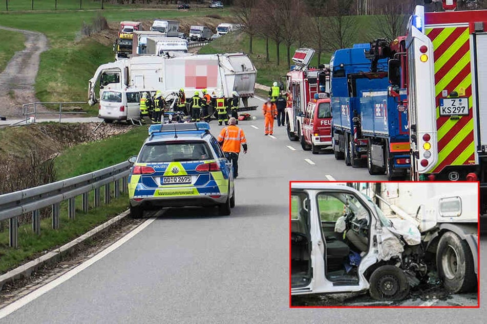 Vollsperrung! Transporter kracht in Laster: Zwei Verletzte