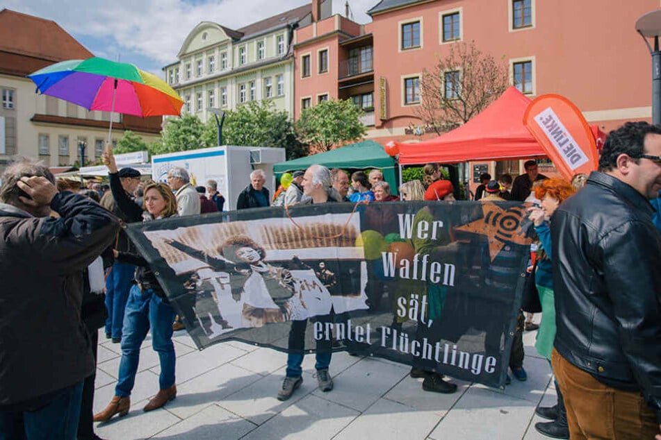 In Bautzen demonstrierte die NPD - doch 600 Menschen stellten sich den Nazis auf einer Gegendemo in den Weg.