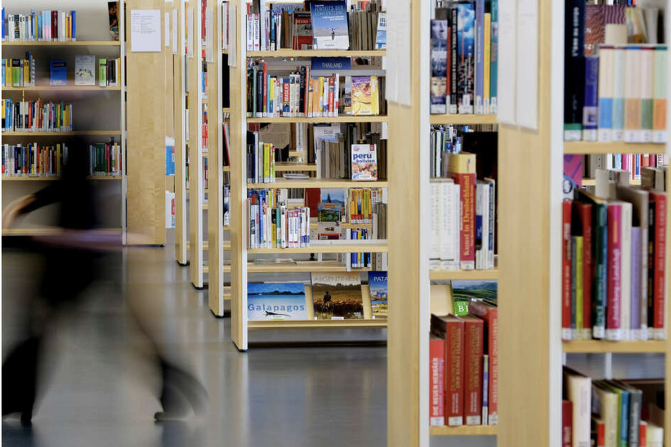 Wer sich neue Medien in der Stadtbibliothek ausleihen möchte, hat nun die Chance dazu.