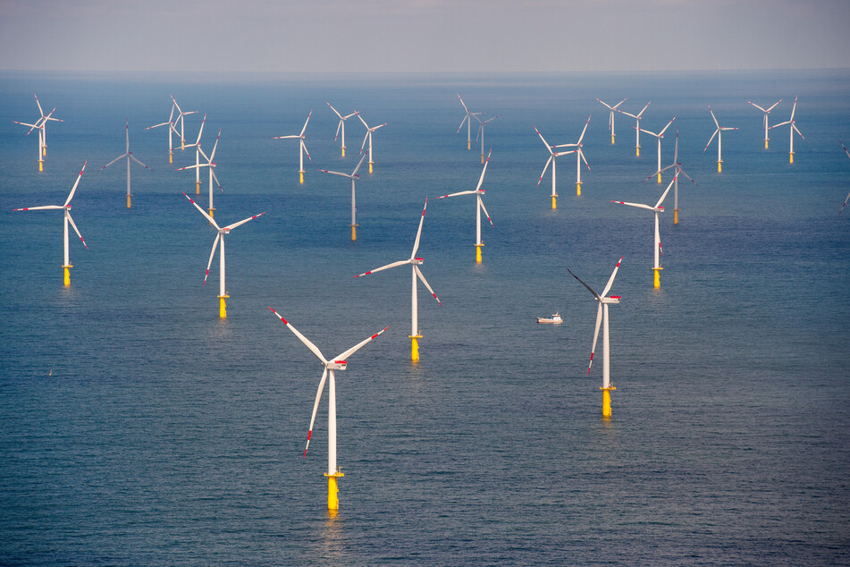 Der Offshore-Windpark "Butendiek", etwa 30 Kilometer vor der Insel Sylt in der Nordsee.